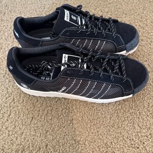 NWOB Adidas, black neighborhood sneaker unisex